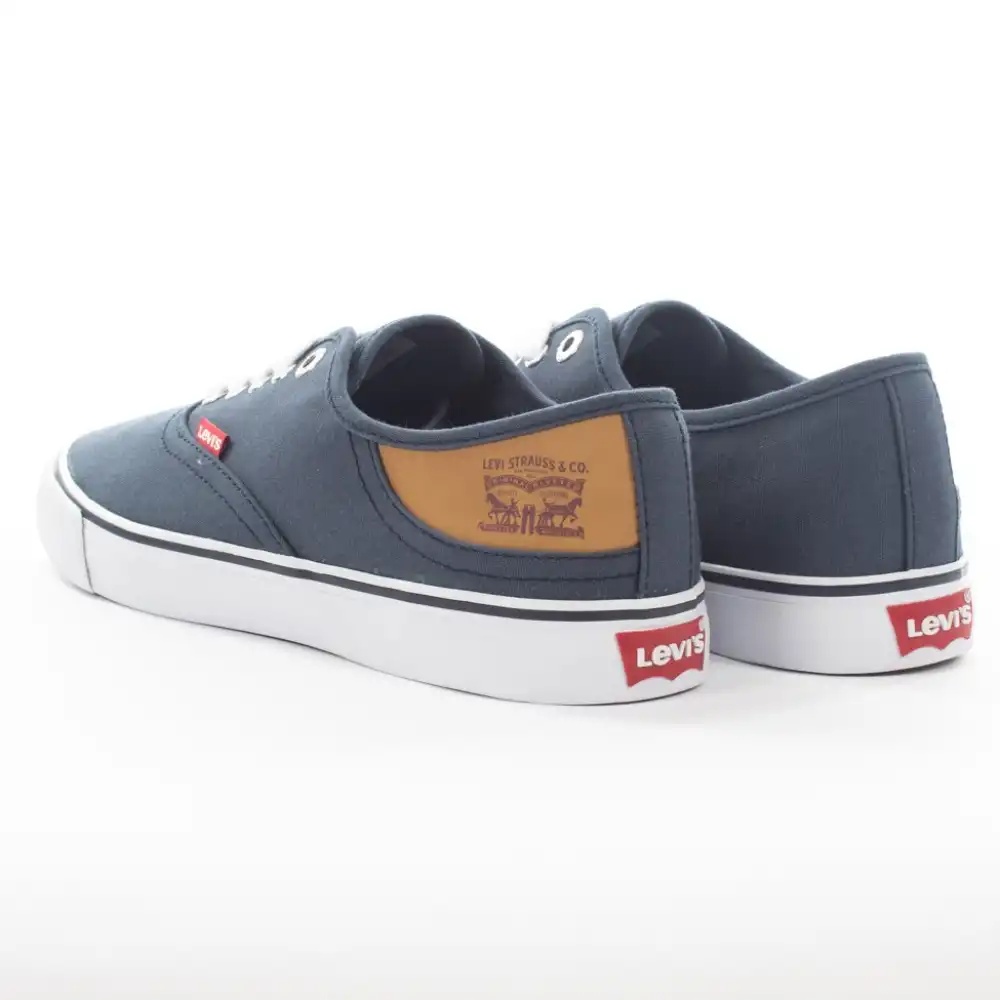 jordy buck Levis - 6